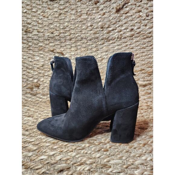 Steve Madden Black Suede Leather Ankle Booties Boots Size 9 M - Picture 7 of 11